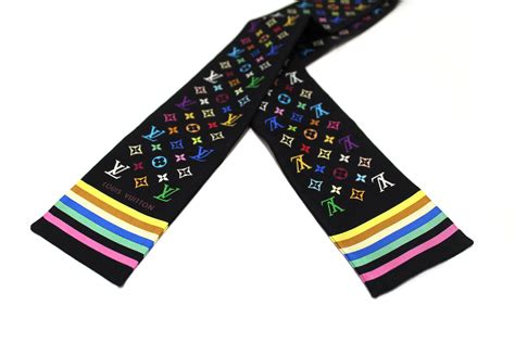 twilly louis vuitton|genuine louis vuitton scarf.